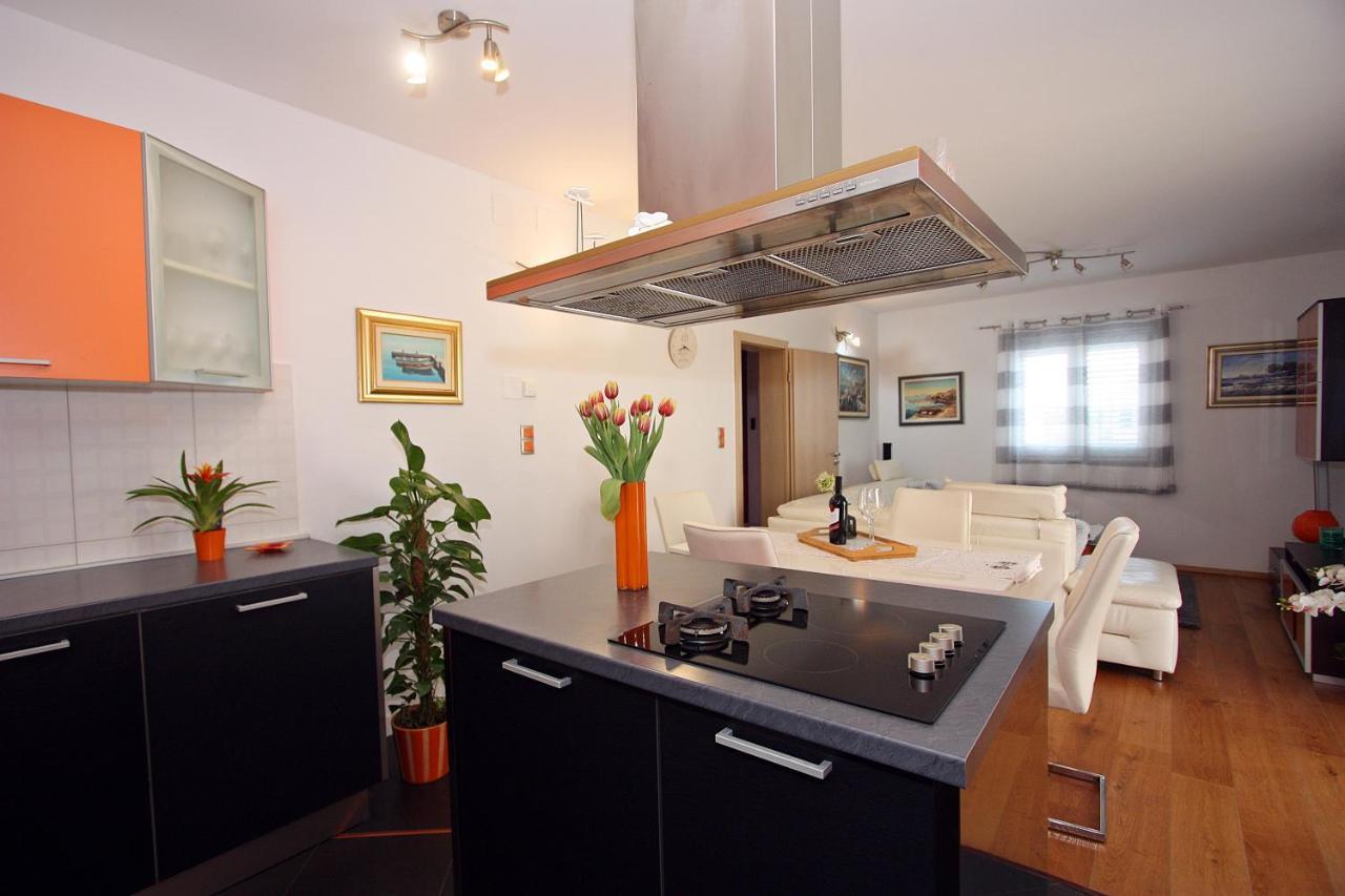 Apartment Petra Супетар Екстер'єр фото